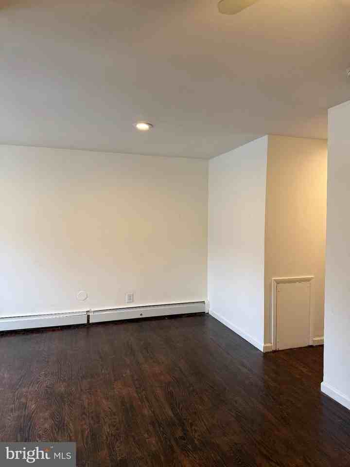 720 Pine St - Photo 7 of 17