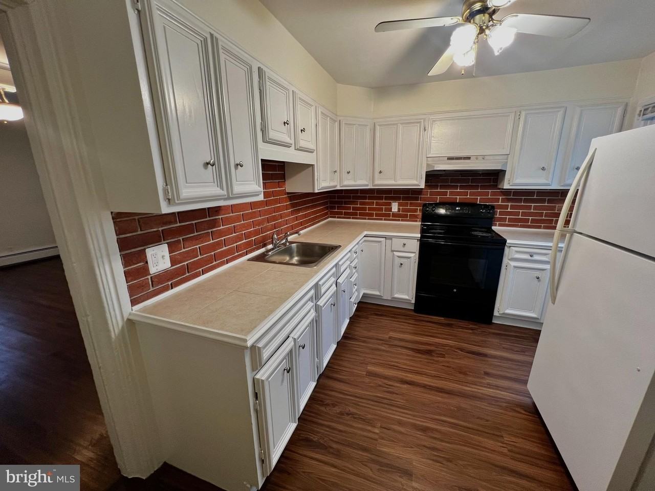 66 N Market St #2 - Photo 5 of 17