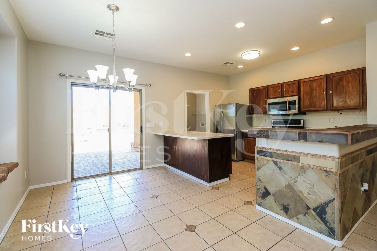 29252 N Sunquest Dr - Photo 6 of 18