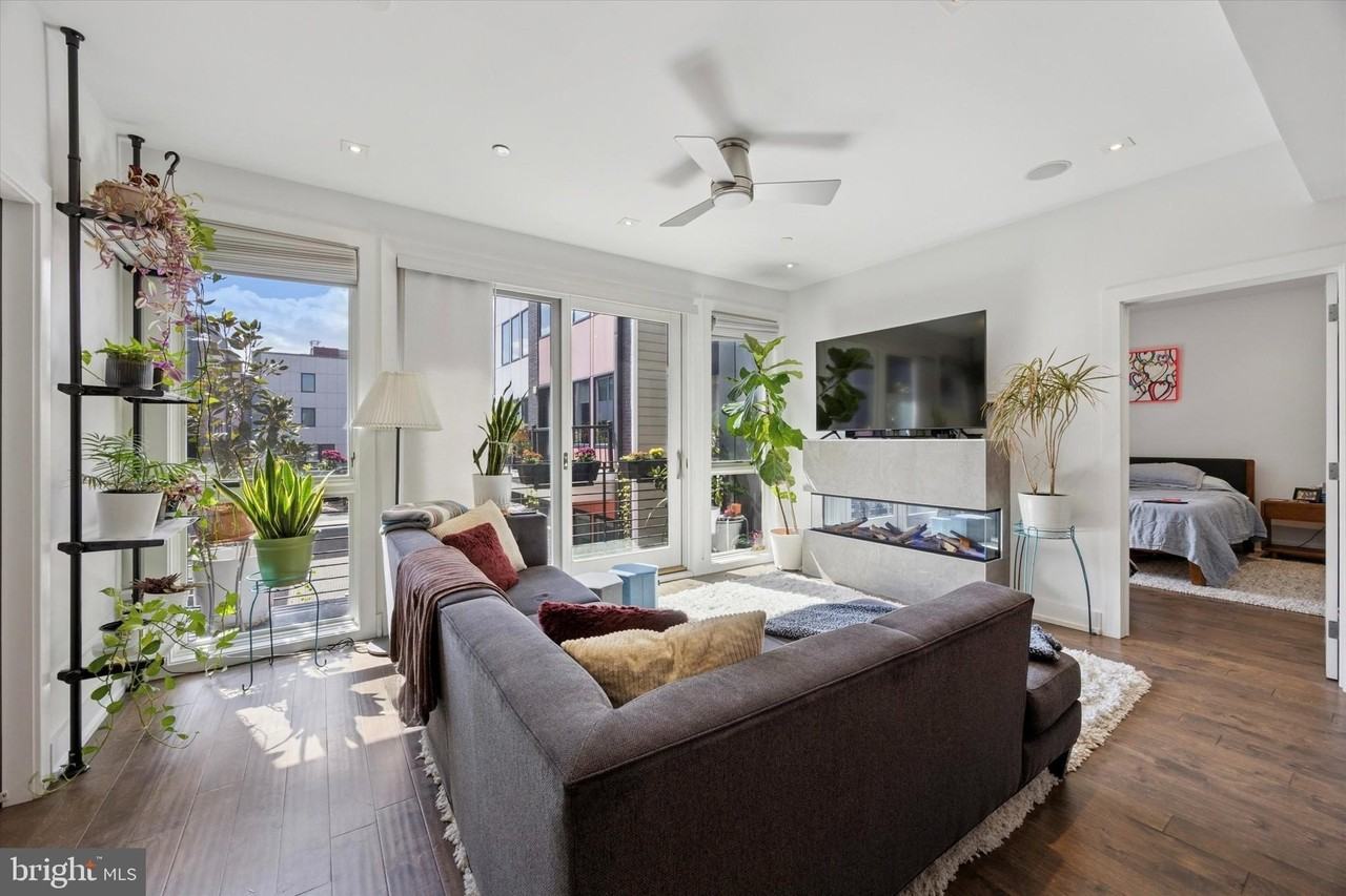 620 N 3rd St Unit 3b - Photo 2 of 25