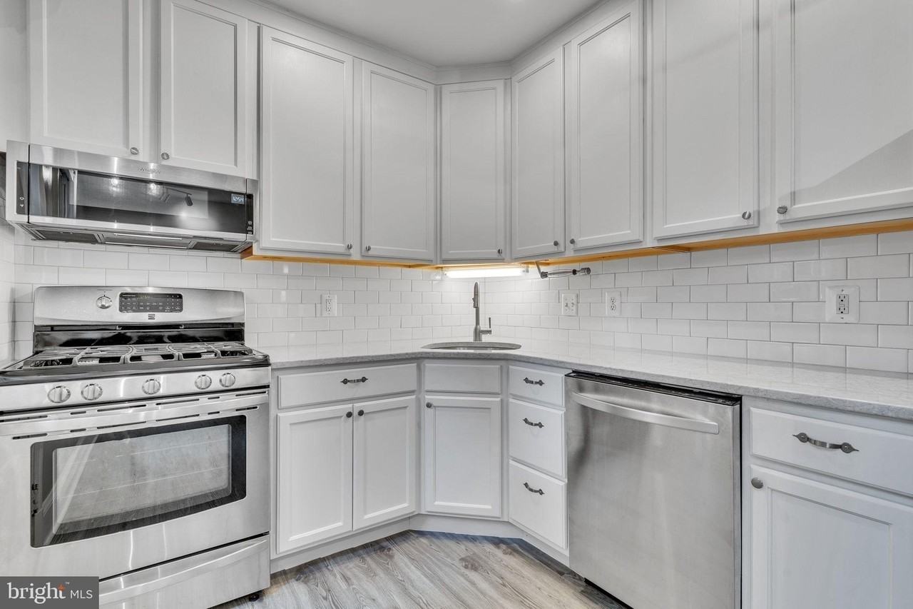 2600 16th St S Apt 713 - Photo 7 of 23