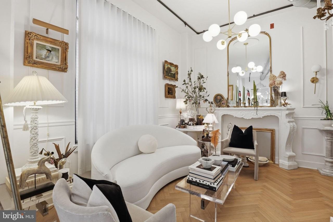 520 John Carlyle St Unit 408 - Photo 5 of 37