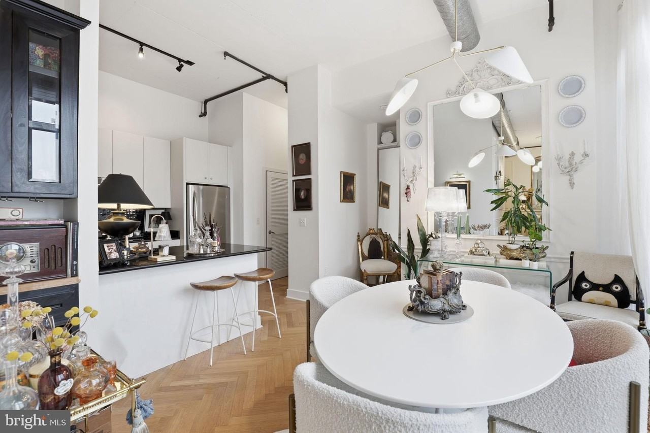 520 John Carlyle St Unit 408 - Photo 7 of 37