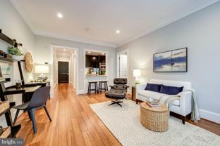 910 Powhatan St Unit 205s - Photo 1 of 1