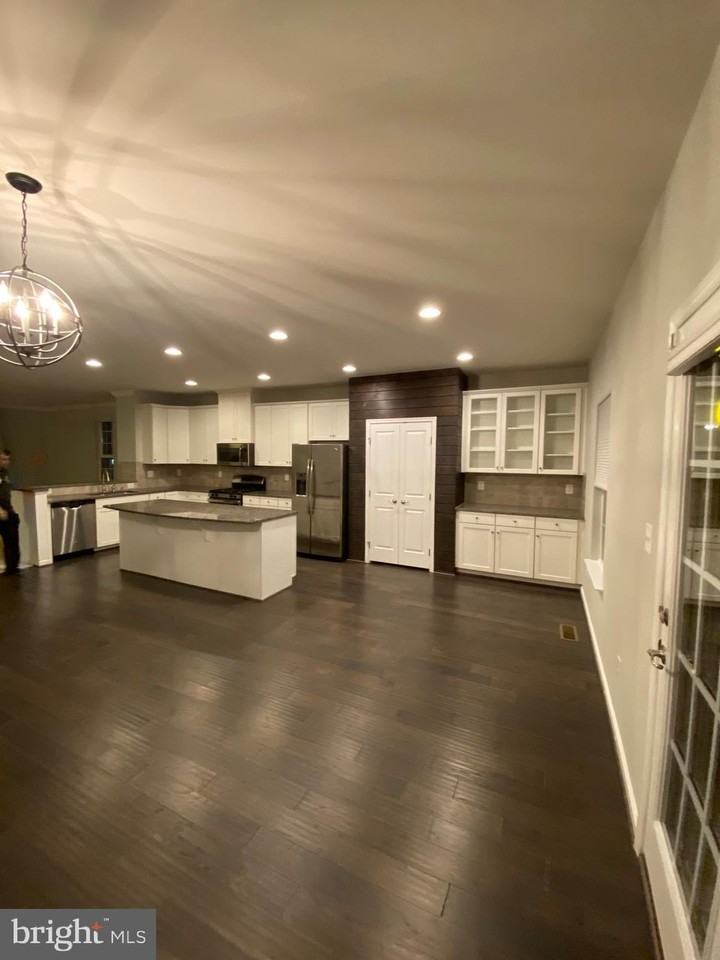 129 Hornbeam Dr - Photo 4 of 25