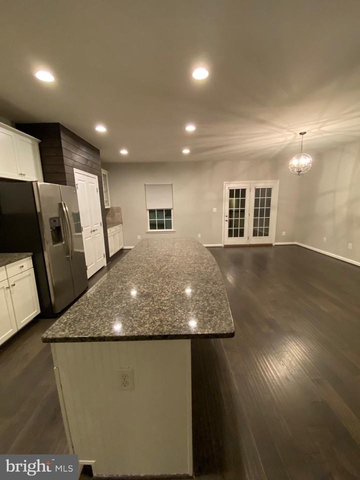 129 Hornbeam Dr - Photo 5 of 25