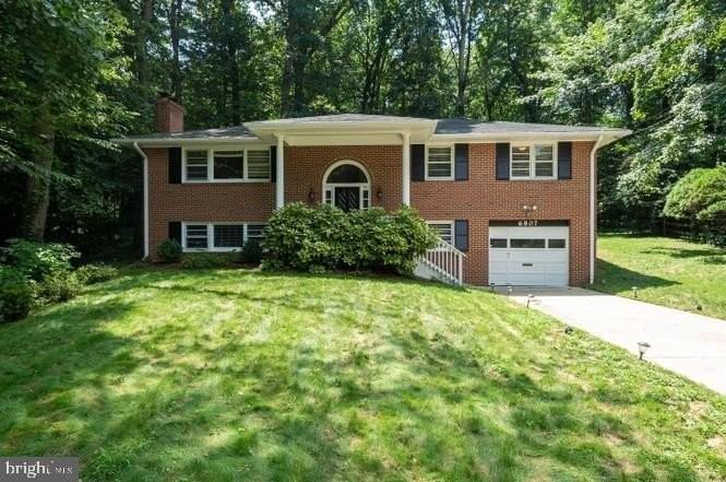 6807 Winter Ln - Photo 2 of 16