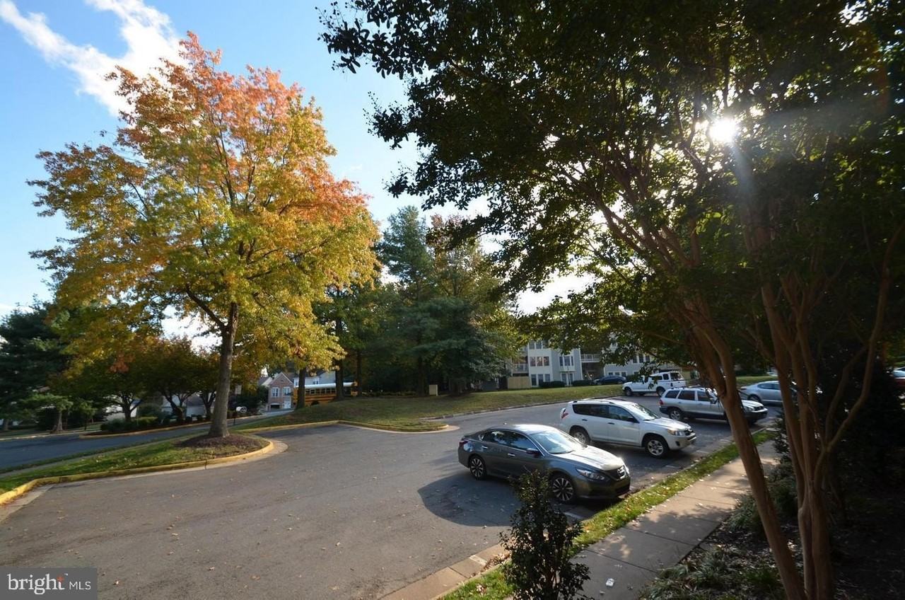 3907 Golf Tee Ct Apt 201 - Photo 2 of 12
