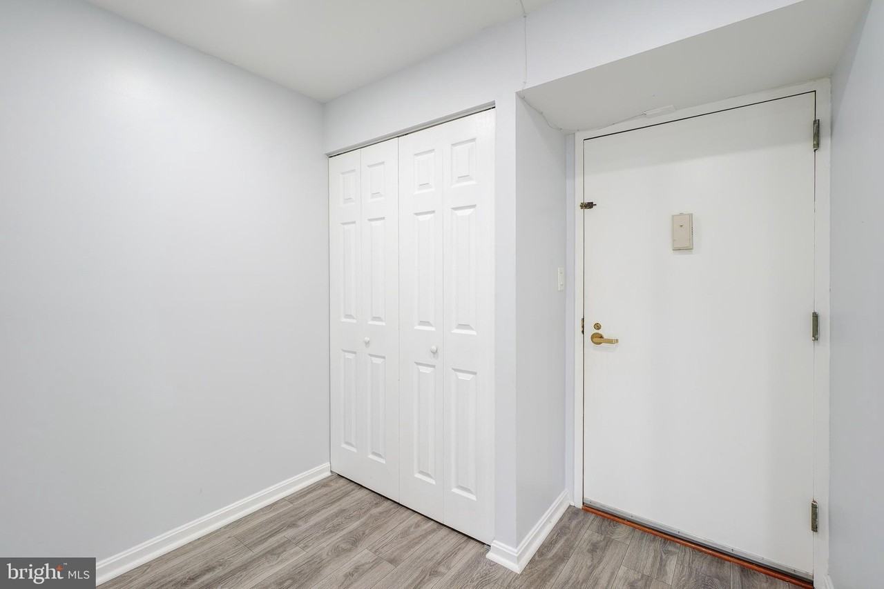 3800 Powell Ln Unit 808 - Photo 6 of 30