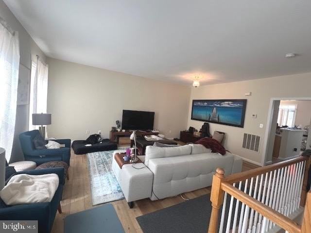 46803 Keswick Sq - Photo 4 of 21