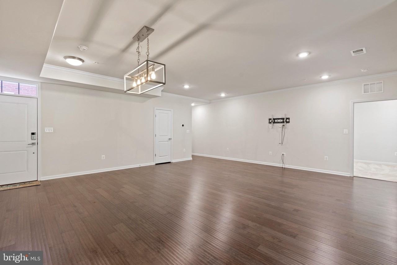 23235 Milltown Knoll Sq Unit 117 - Photo 6 of 23