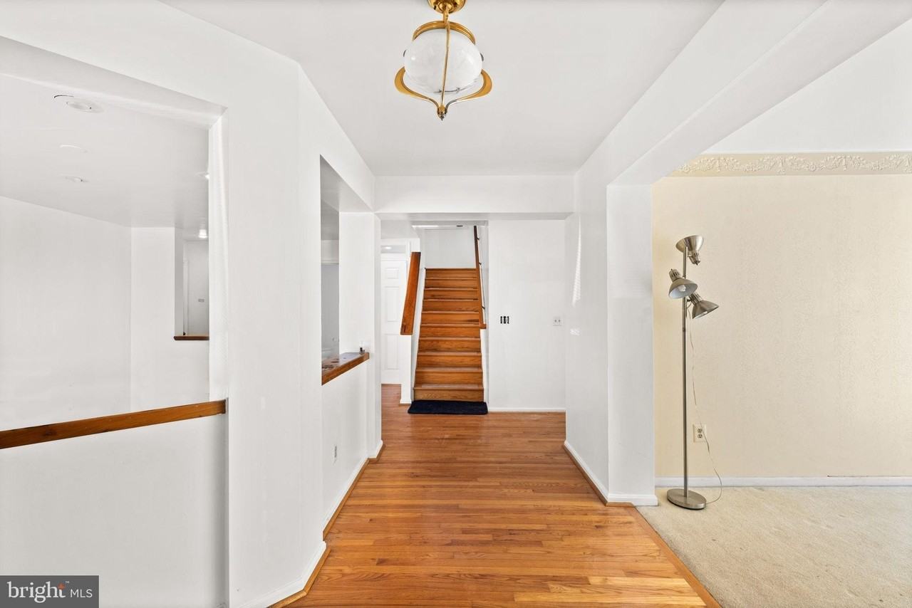 47672 Pennrun Way - Photo 5 of 50