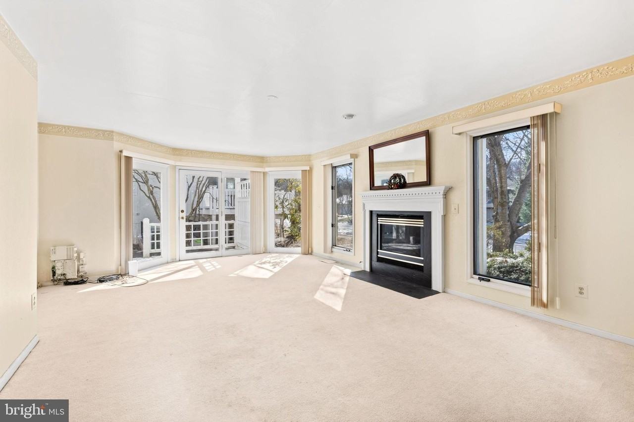 47672 Pennrun Way - Photo 7 of 50