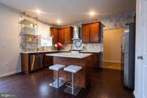 featured image of 16028 Eagle Roost Ct