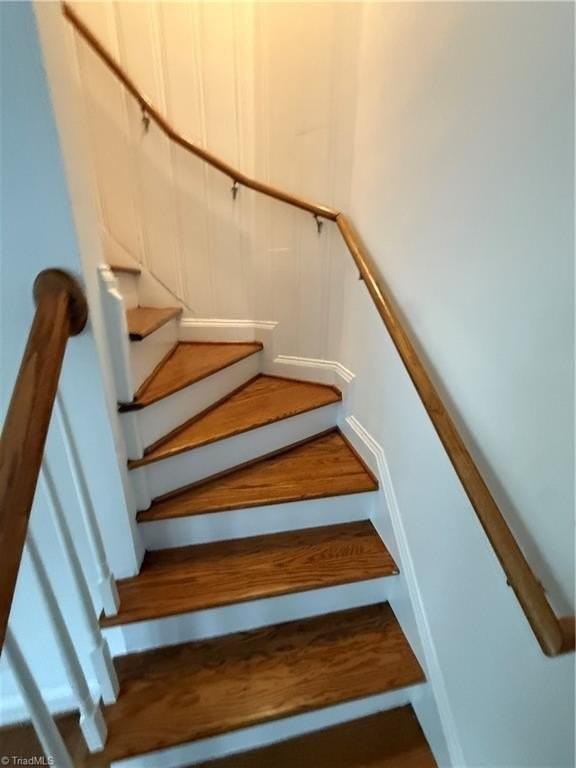 120 Crafton St #B - Photo 7 of 19