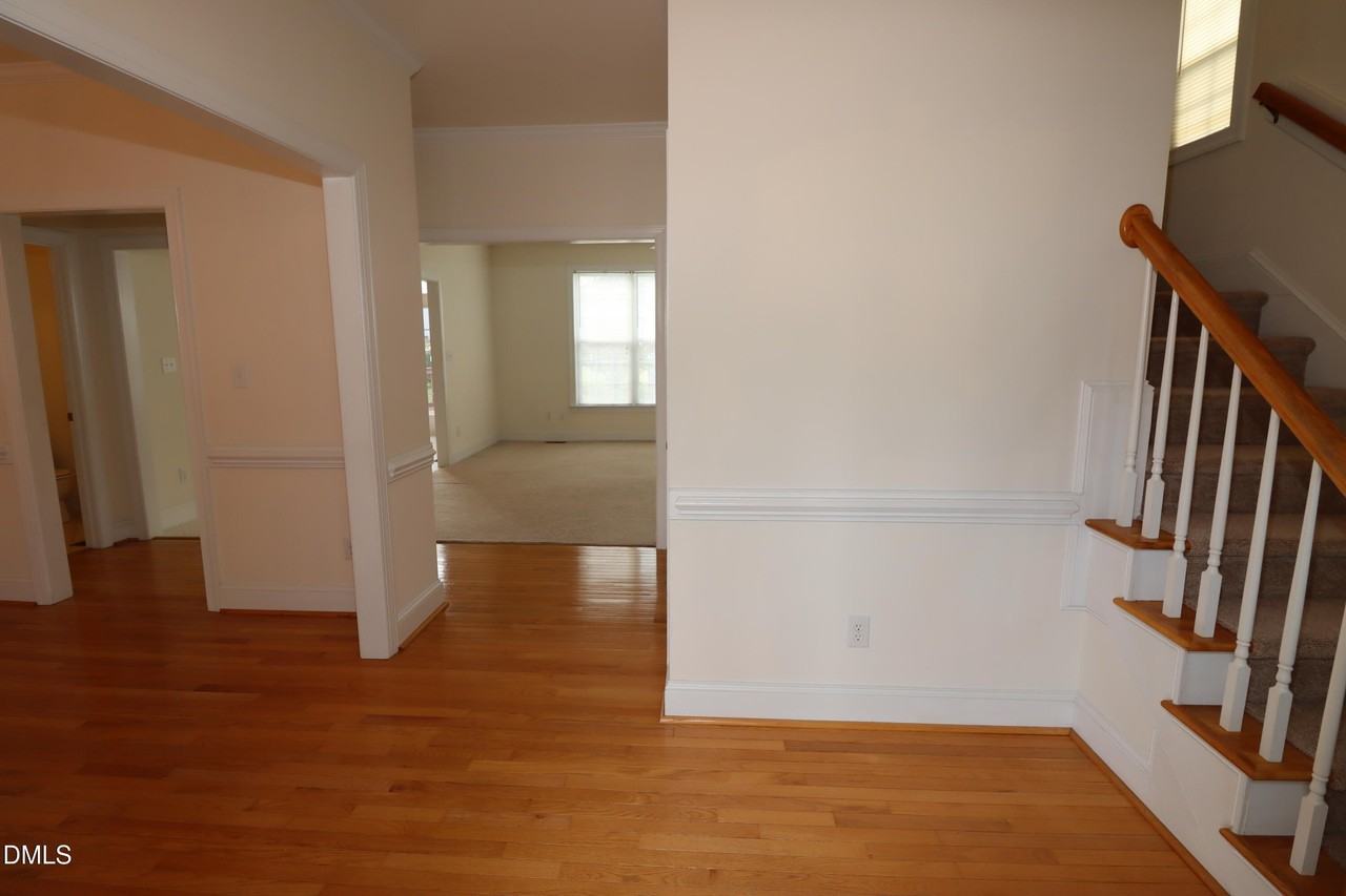 3319 Swinford Ct - Photo 2 of 18