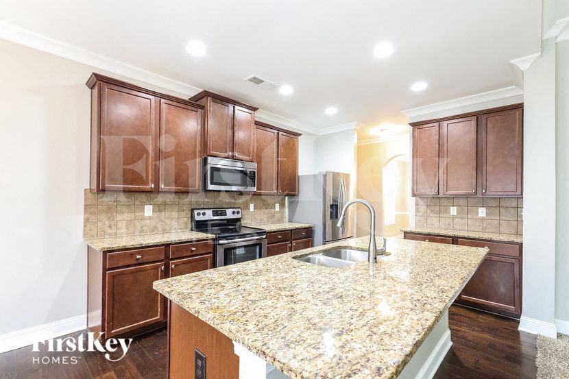 1138 Diamond Xing - Photo 7 of 18