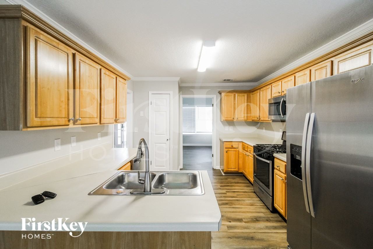 9005 Brookhurst Trl - Photo 6 of 16