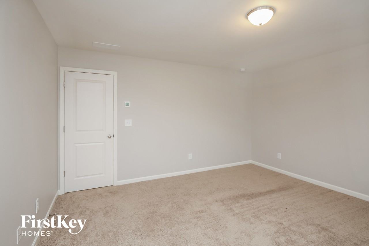 183 Wheeler Pl - Photo 5 of 15