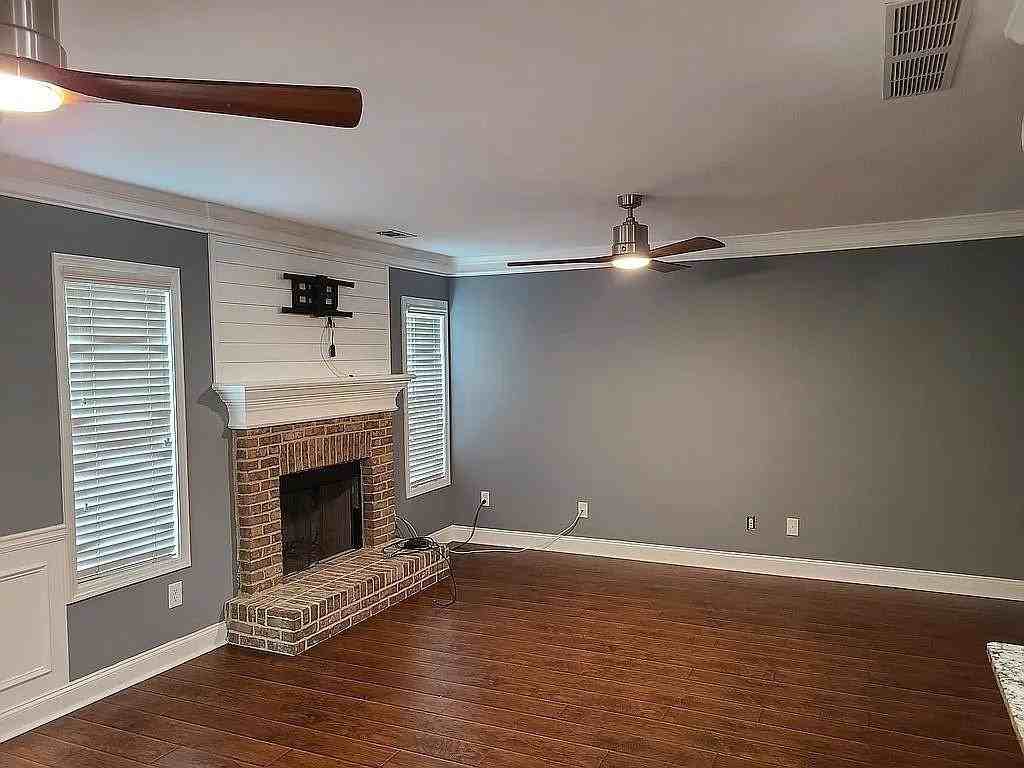 3185 Glenloch Pl - Photo 4 of 20