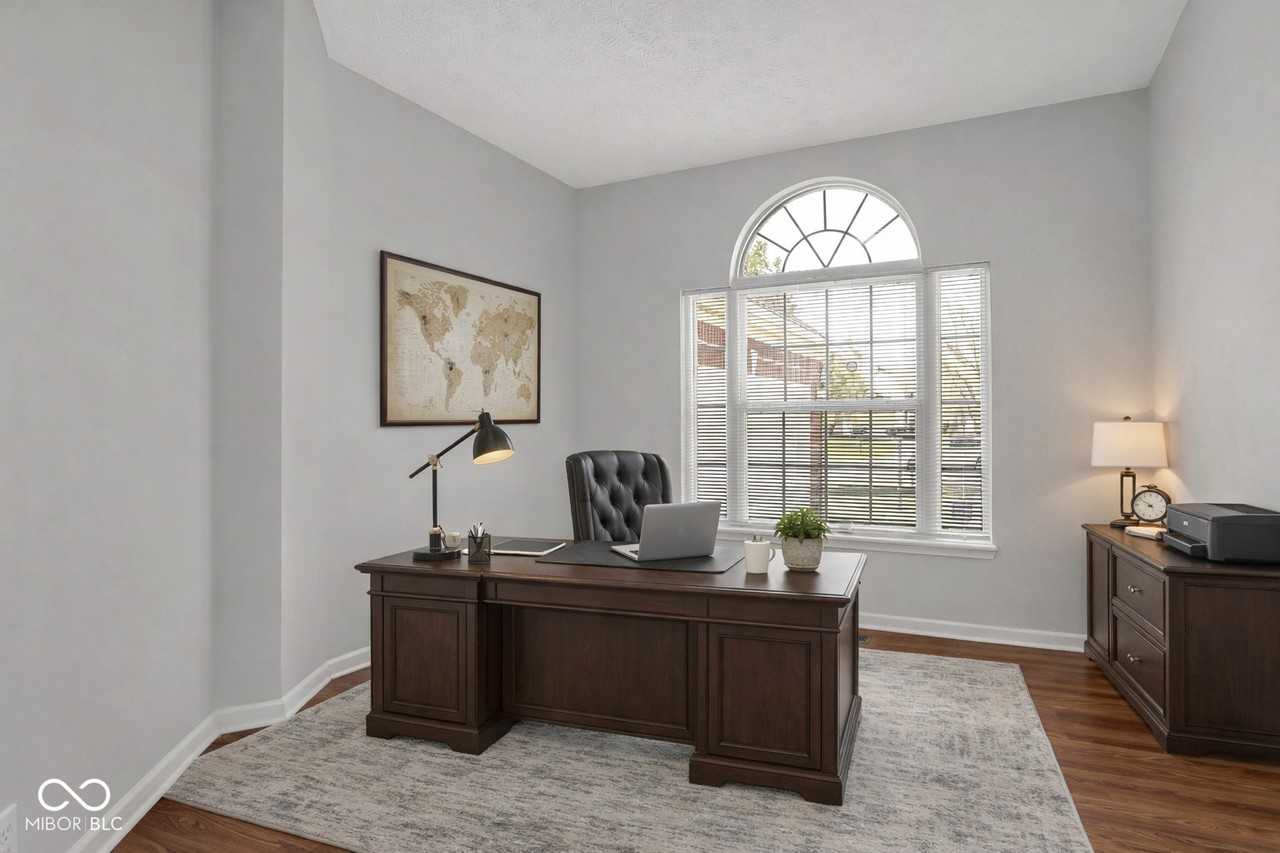 13441 Spicebush Ct - Photo 4 of 25