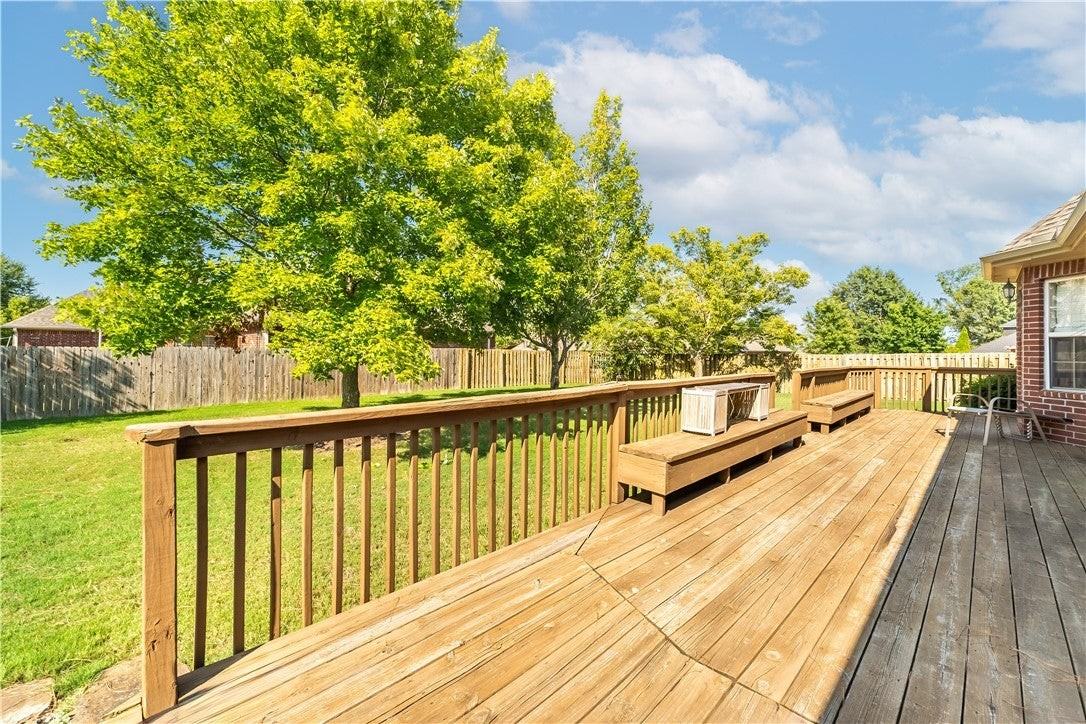 4103 Se 3rd St - Photo 5 of 32