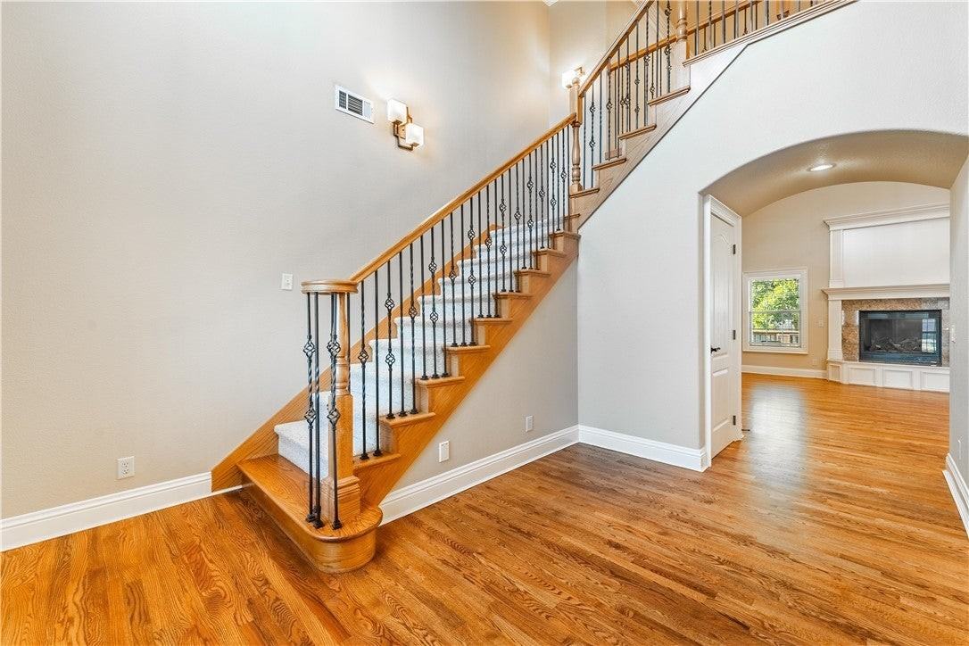 4103 Se 3rd St - Photo 6 of 32