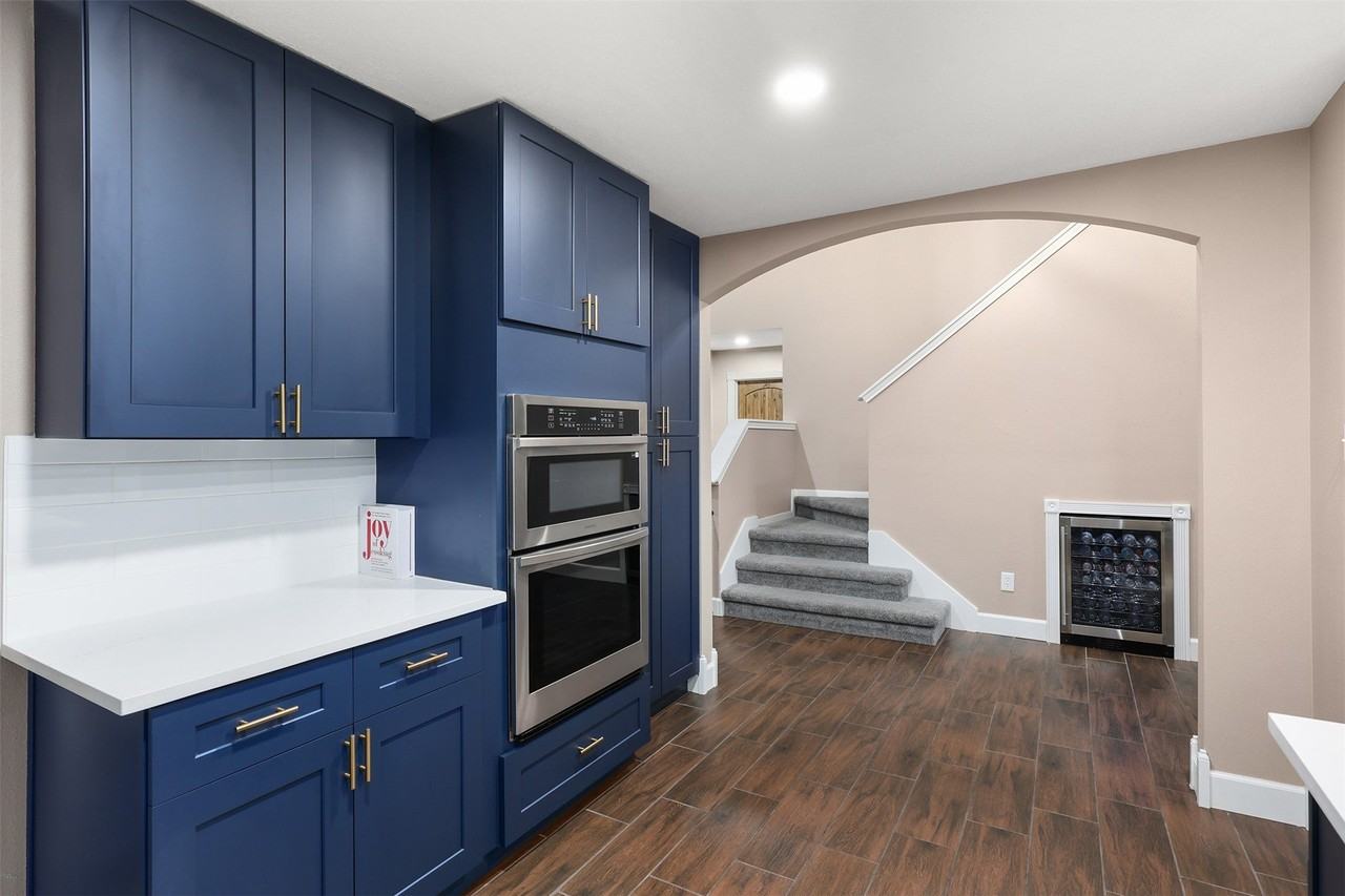 1917 Endeavor Ct - Photo 2 of 19