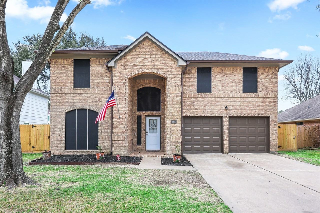 1917 Endeavor Ct - Photo 3 of 19