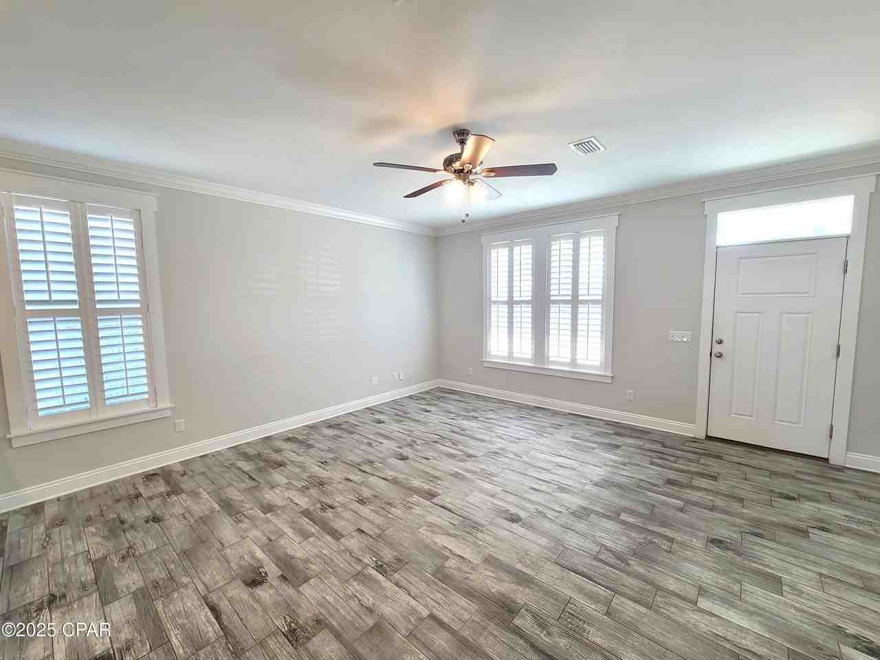 5930 Sunset Ave - Photo 3 of 28