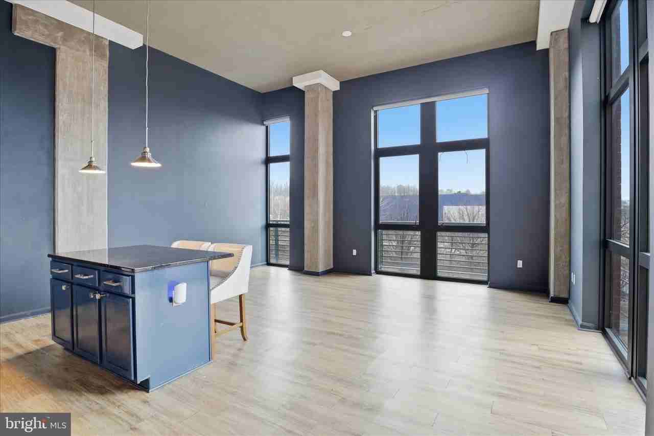 2720 S Arlington Mill Dr ##308 - Photo 7 of 26