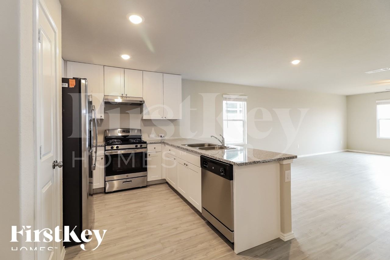 13124 Thyme Way - Photo 7 of 18