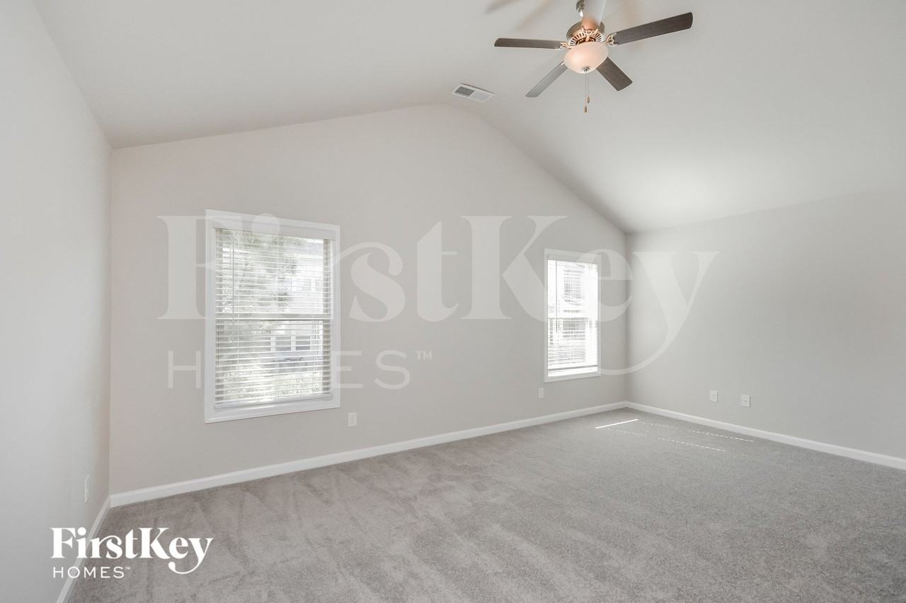 3644 Moon Crest Dr - Photo 6 of 15