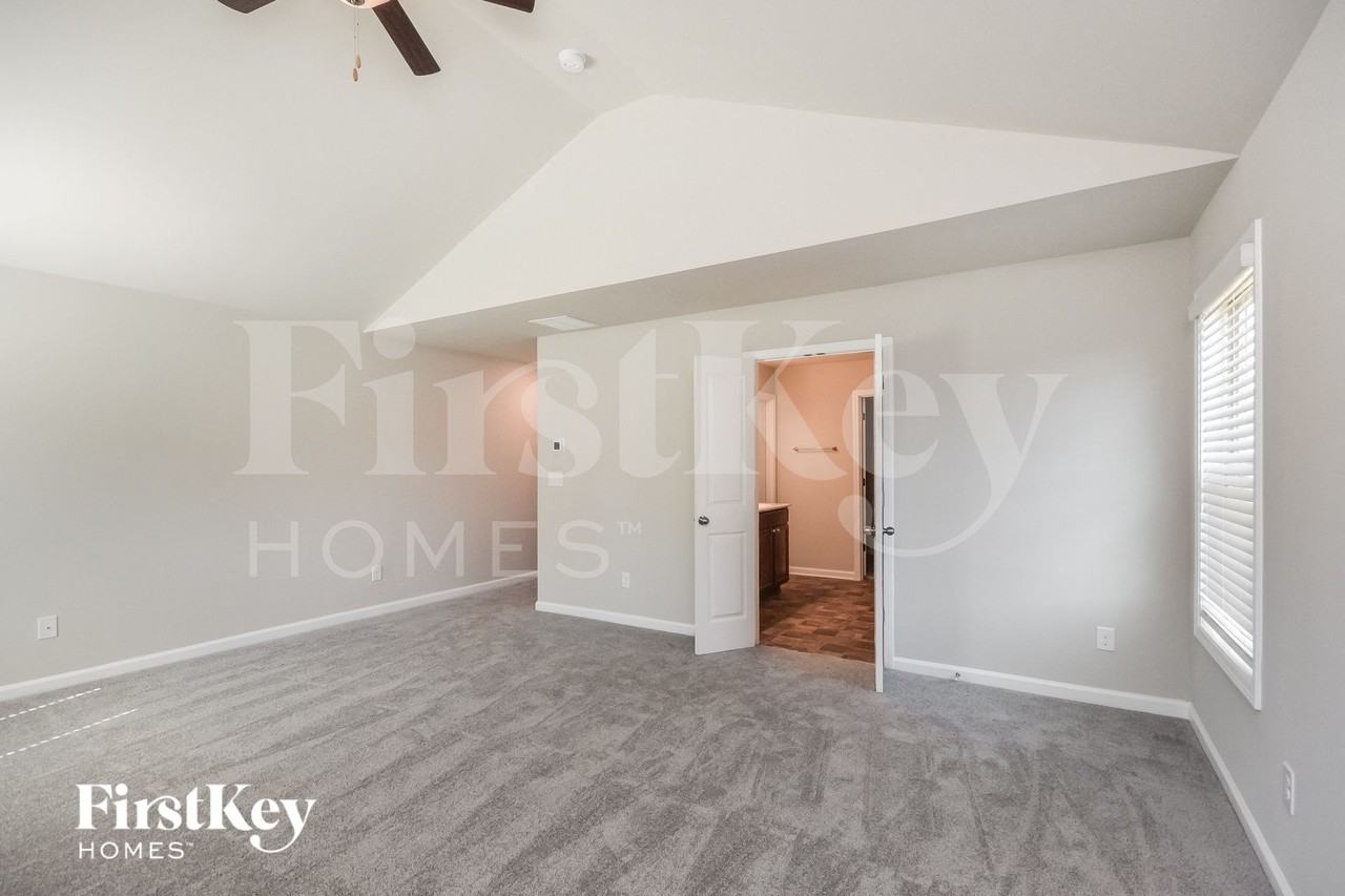 3644 Moon Crest Dr - Photo 7 of 15