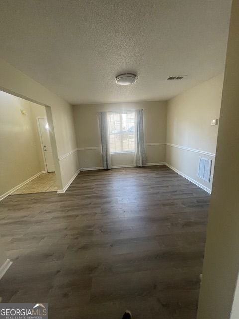 6469 Brenda Ann Dr - Photo 4 of 34