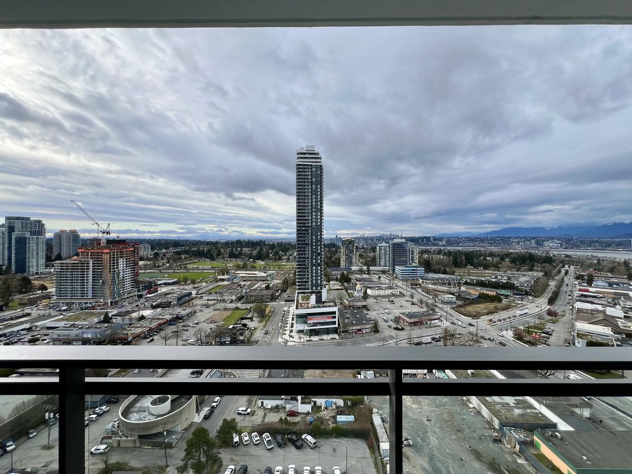 13675 107A Avenue - Photo 6 of 24