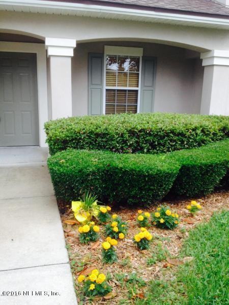 1816 Cross Pines Dr - Photo 2 of 13