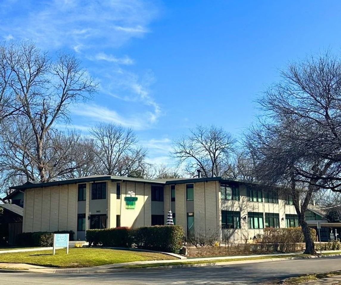 Nuvo Newport - Photo 7 of 16