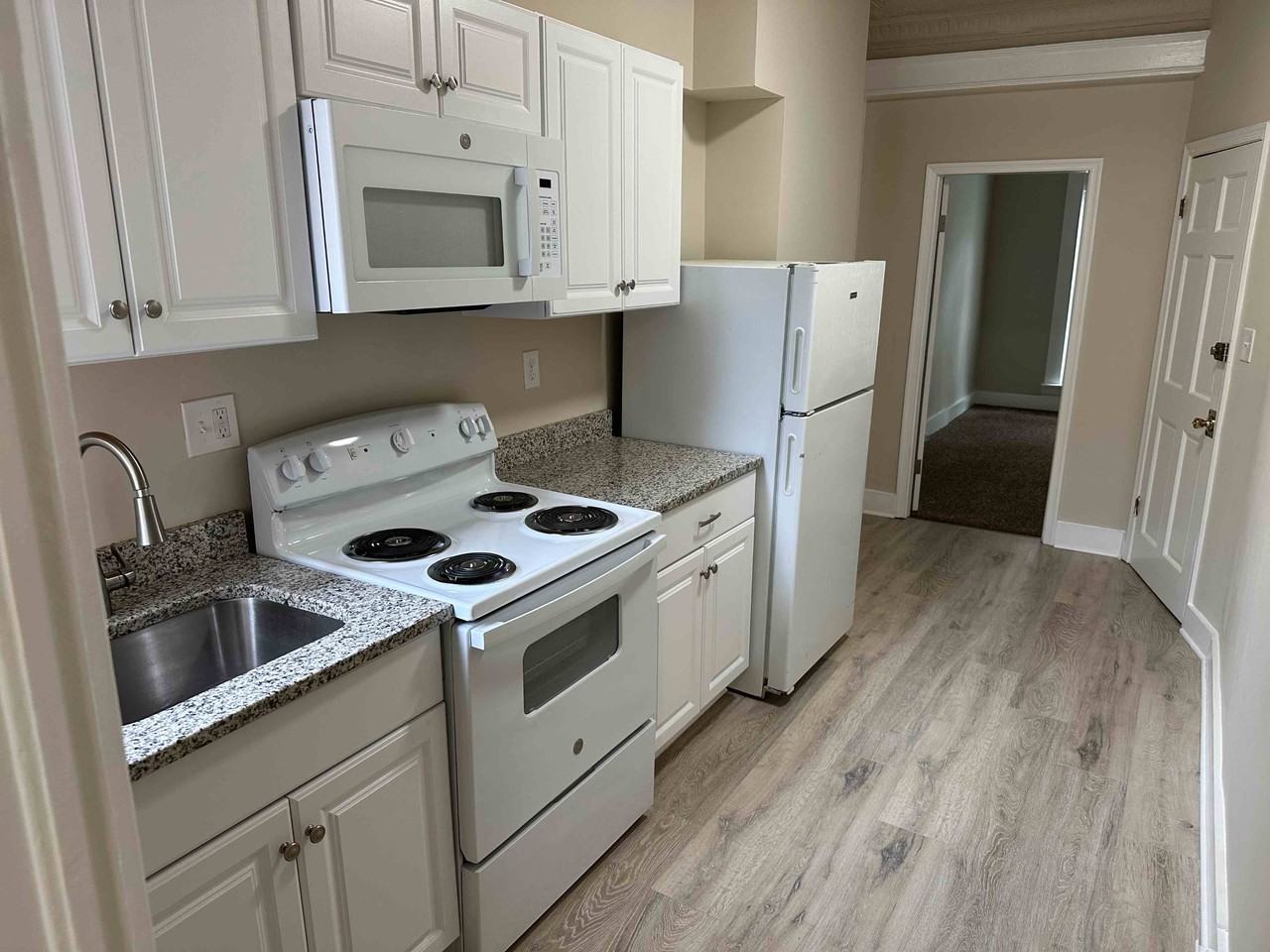 722 N Collington Ave - Photo 2 of 14