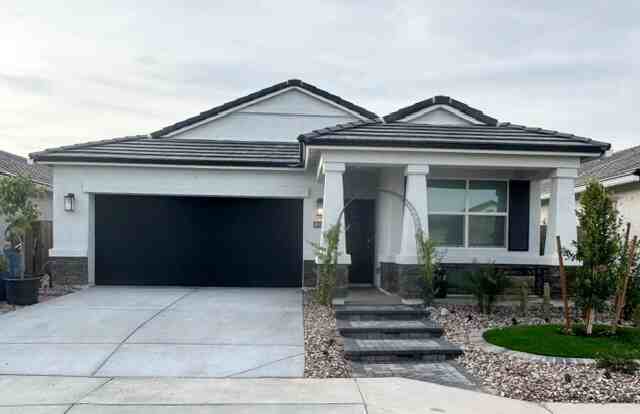 40145 W Hillman Dr - Photo 2 of 18