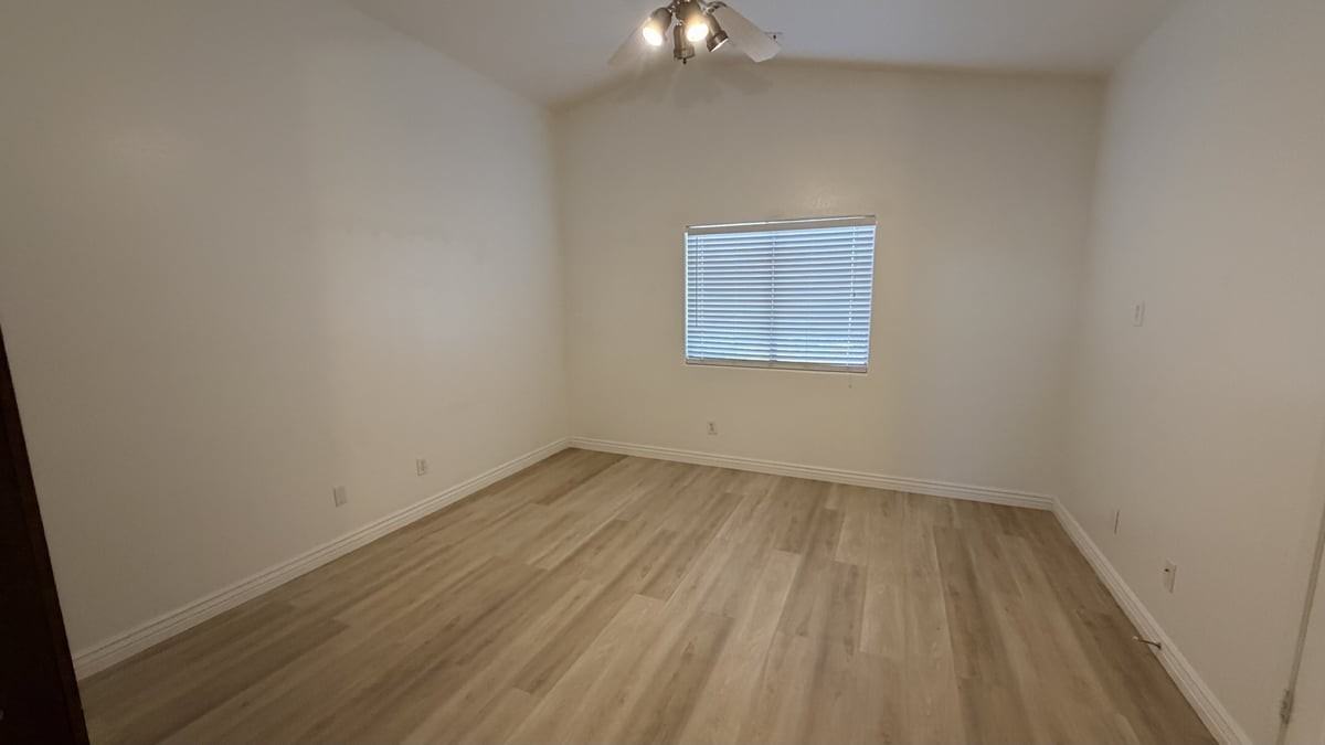 41716 W Sunland Dr - Photo 6 of 15