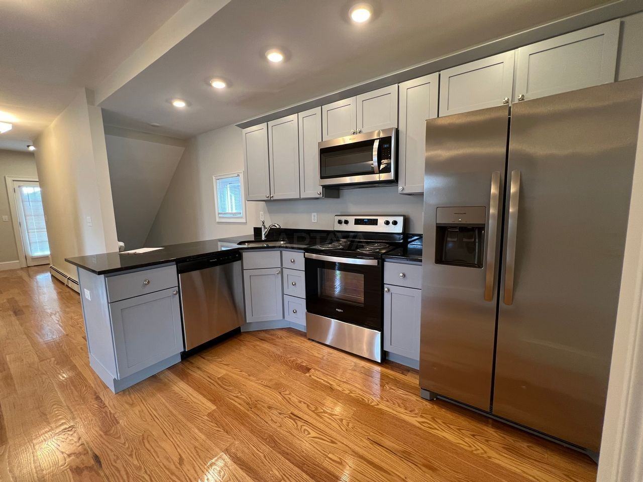 20 Newbern Ave #1 - Photo 3 of 7
