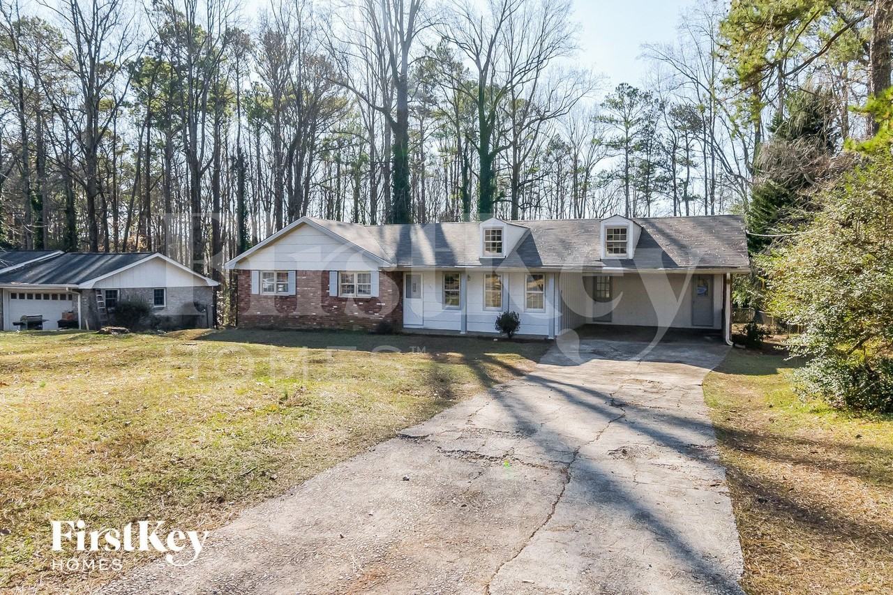 195 King David Dr Sw - Photo 2 of 14