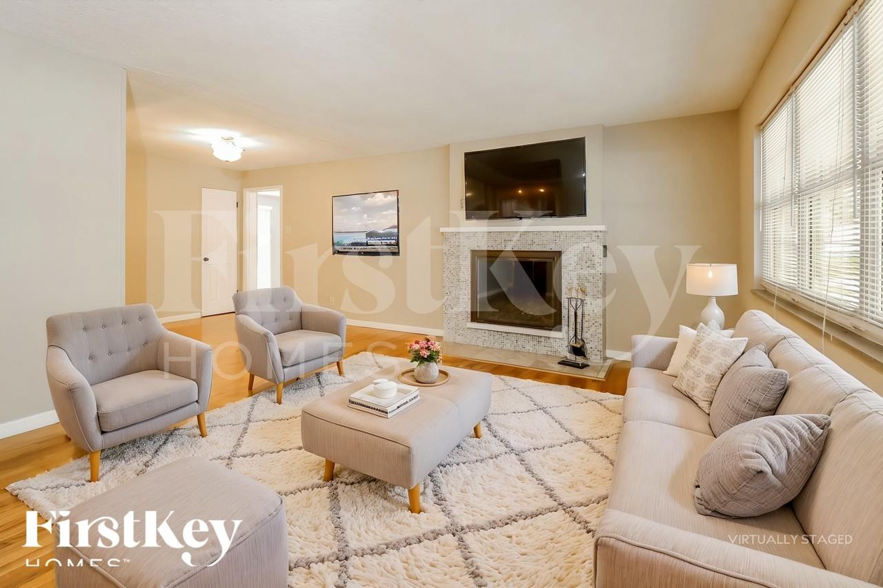 13420 Old Jamestown Rd - Photo 5 of 18