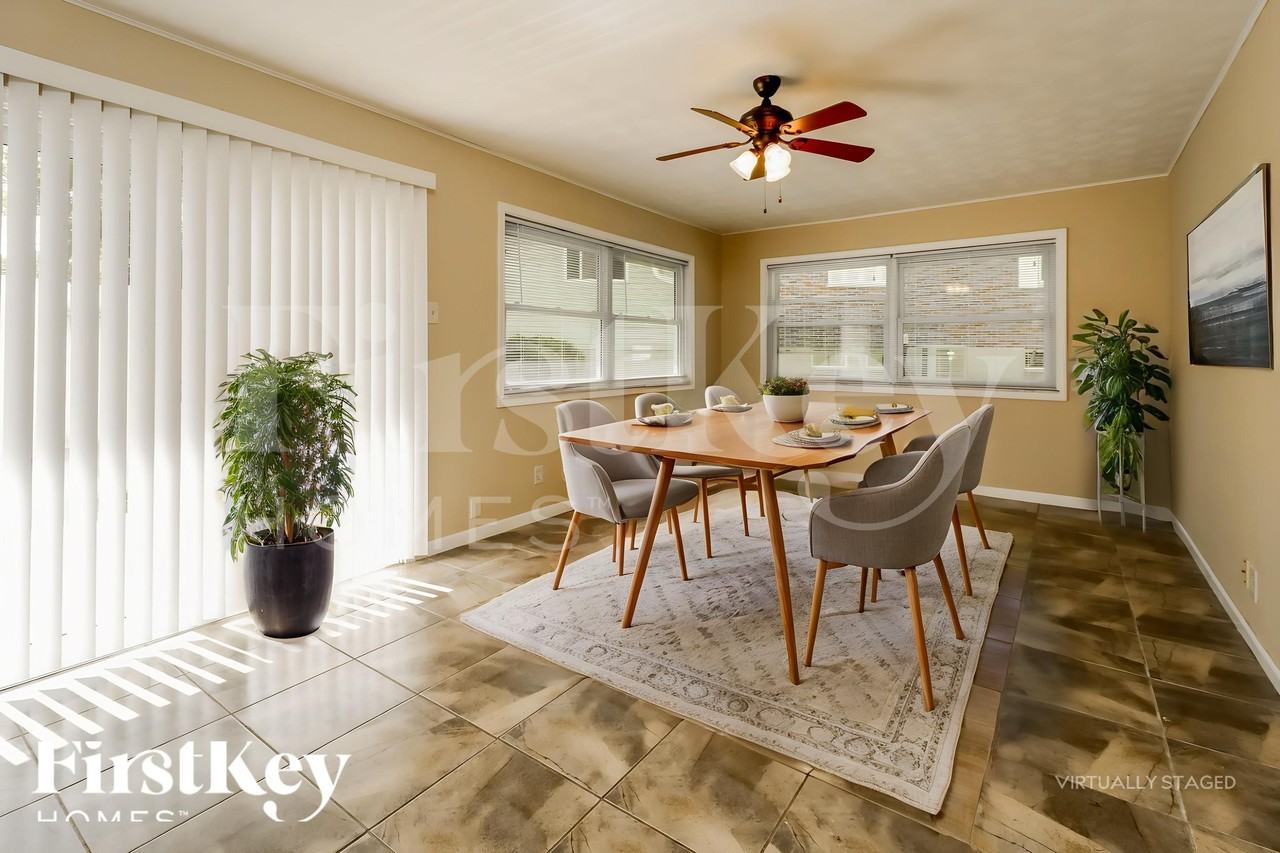 13420 Old Jamestown Rd - Photo 7 of 18