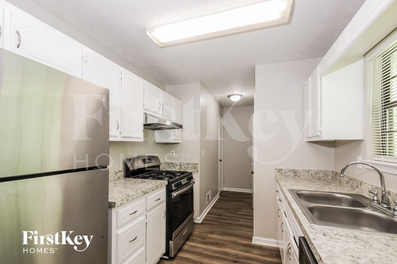 10485 Ace Ct - Photo 7 of 16