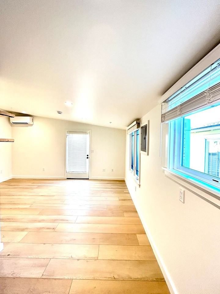 510 Chapala St - Photo 7 of 17