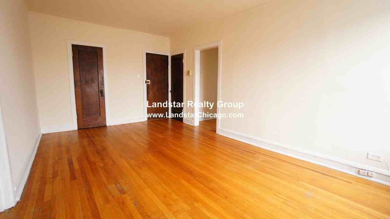 3312 North Schubert #GCC - Photo 3 of 8