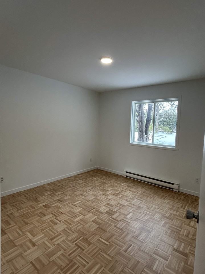 990 de la Visitation - Photo 5 of 9