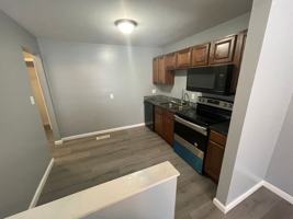 featured image of 807 W Courtois St